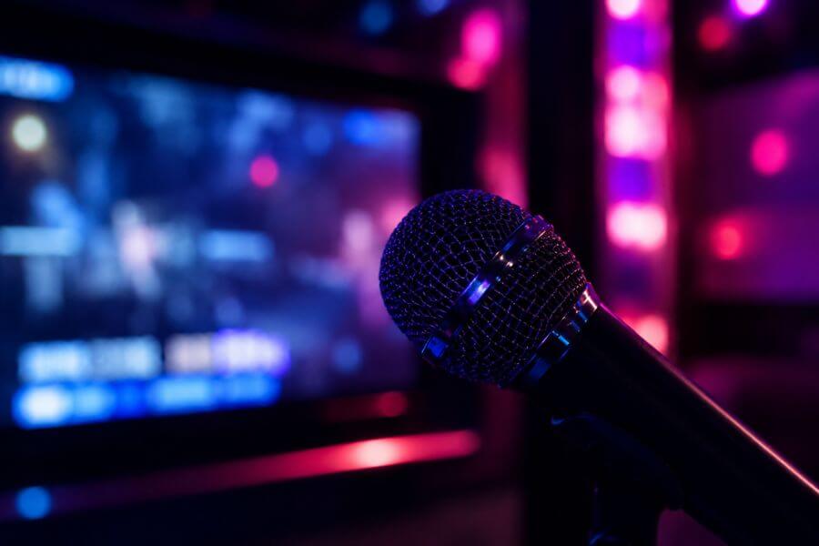10 Best Korean Karaoke (Norebang) Songs to Impress Locals toptenkr