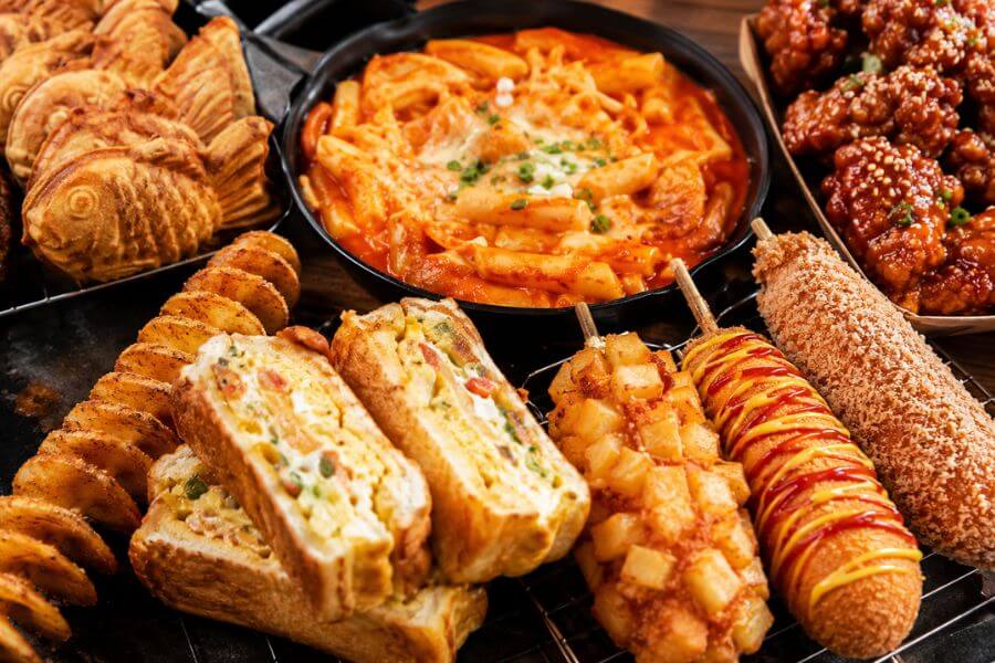Read more about the article 10 Biggest Korean Street Food Trends You Can Recreate at Home