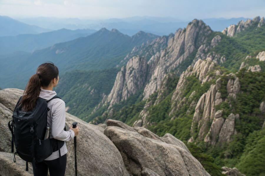hiking-in-south-korea-best-trails-guide
