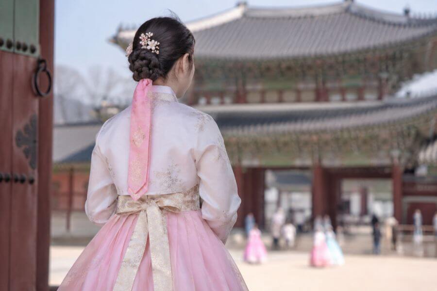 how-to-rent-hanbok-seoul-palaces