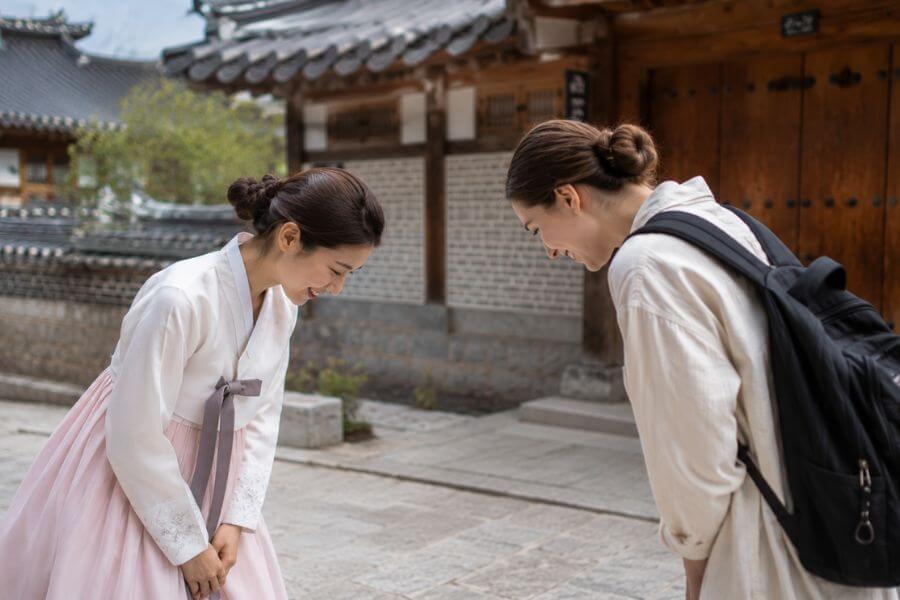 south-korea-travel-etiquette-cultural-rules